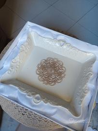 vassoio di  porcellana 
