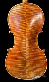 Violino antico completamente restaurato