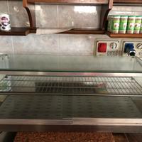 Attrezzatura negozio gastronomia