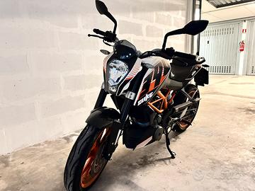 KTM Duke 390