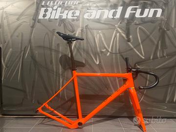 OPEN WI.DE.  KIT  TELAIO  GRAVEL