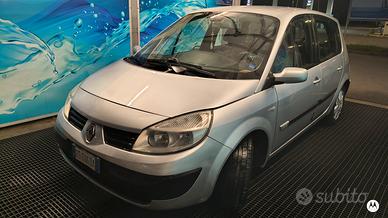 Renault Scenic ll 1.5 dci Exception 105cv