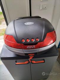 Bauletto GIVI V46 con spalliera