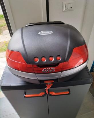 Bauletto GIVI V46 con spalliera