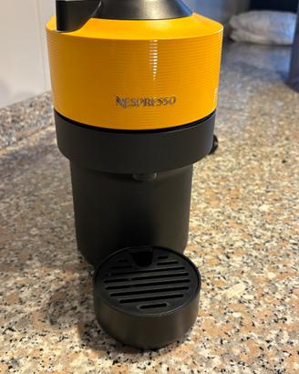 Macchina caffè Nespresso Vertuo