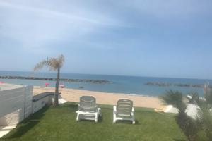 Villetta a Diamante sulla spiaggia dal giardino/