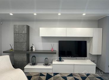 Parete soggiorno moderna