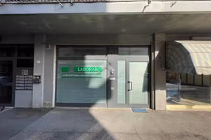 UFFICIO A PRATO