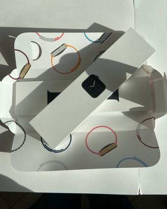 Apple Watch series 6 (40MM)