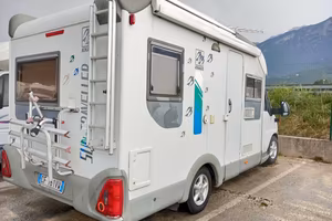 Camper Knaus Sun Traveller semintegrale