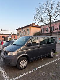 Volkswagen T5 caravelle 9 posti