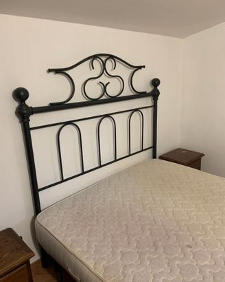 Letto matrimoniale in ferro battuto
