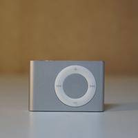 iPod shuffle (2a generazione) COMPLETO