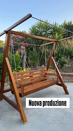 Dondolo in legno