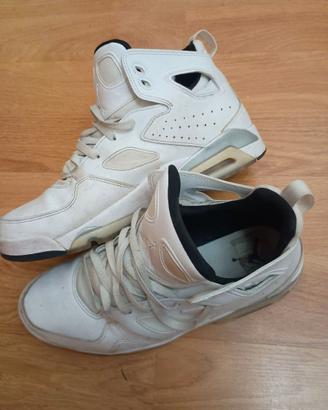 Nike Jordan bianche