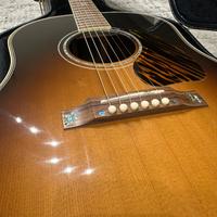 Stupenda gibson j45 custom