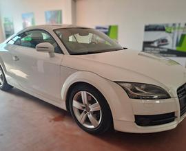 AUDI TT Coupé 2.0 TDI quattro