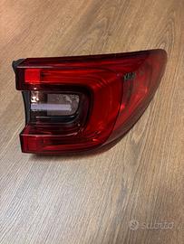 Fanale posteriore Kadjar LED