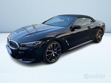 BMW Serie 8 840d Cabrio mhev 48V xdrive auto