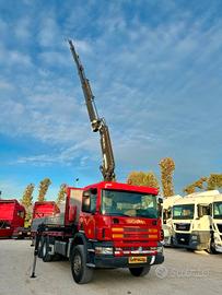 Scania P114 LB 340 Cassone con Gru