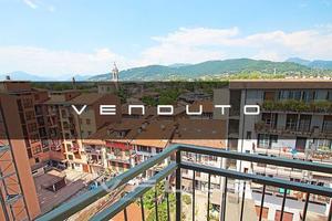 Appartamento di 80 m² con 2 locali e box auto a Be