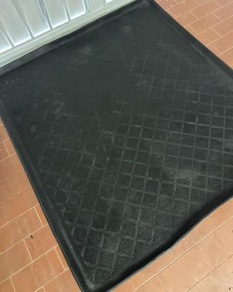 Vasca salva bagagliaio