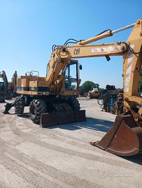 Escavatore Caterpillar 212 b