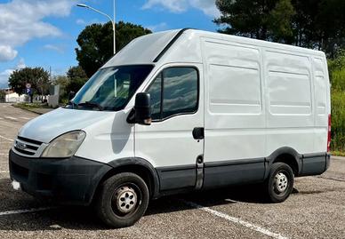 Furgone iveco daily