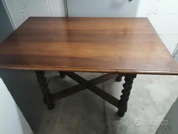 Tavolo antico misure 138x92