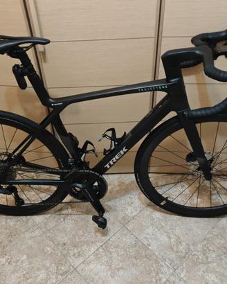 Trek Madone SLR7 GEN 8
