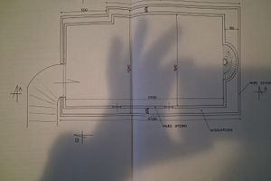 Semiinterrato uso deposito 230 metri altezza 4 met