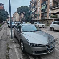 Alfa 159 carrozzeria danneggiata 