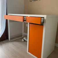 scrivania ikea MICKE
