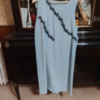 Vestito da donna estivo semplice ed elegante 