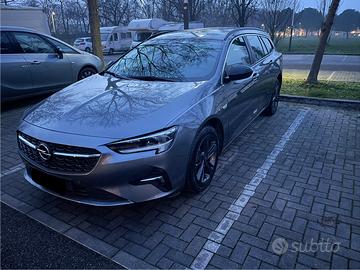 Opel Insignia sports tourer 1.5 cdti 122 cv