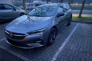 Opel Insignia sports tourer 1.5 cdti 122 cv