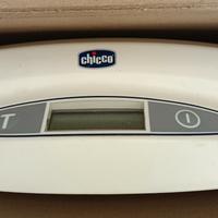 bilancia pesa neonato