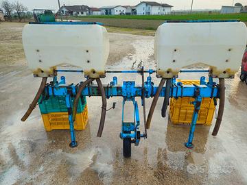 Tramoggia Spandiconcime pneumatica