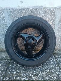 Cerchione posteriore per Malaguti Phantom F12.