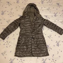 Piumino donna lungo reversibile con cappuccio