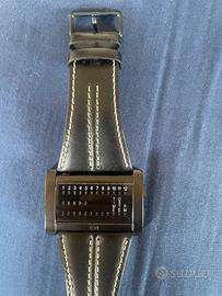 The one orologio binario