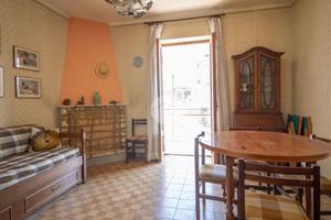 2 LOCALI A MONTEFLAVIO