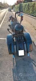 Suzuki Intruder 1500 customizzata come Road King