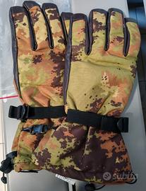 Guanti in GoreTex e pelle vegetati