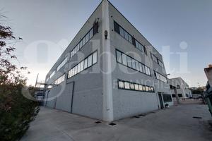 Capannone Industriale Nereto [Cod. rif A040VCG]
