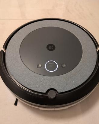 Robot aspirapolvere 