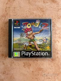 Tomby2