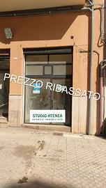 Via Manzoni Magazzino 28 Mq