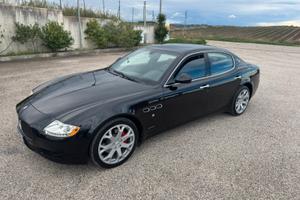 Maserati Quattroporte 4.2 v8