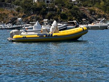 Gommone 6,40 m fuori tutto